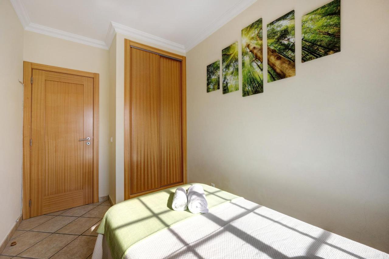Villa My Friendly House Lagos Esterno foto
